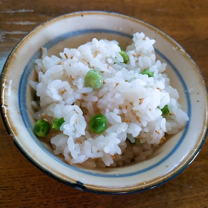 グリーンピースの酢飯